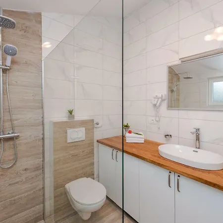Appartamento Bozi, Luxury House With Jacuzzi *