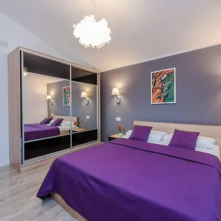 Appartamento Bozi, Luxury House With Jacuzzi *